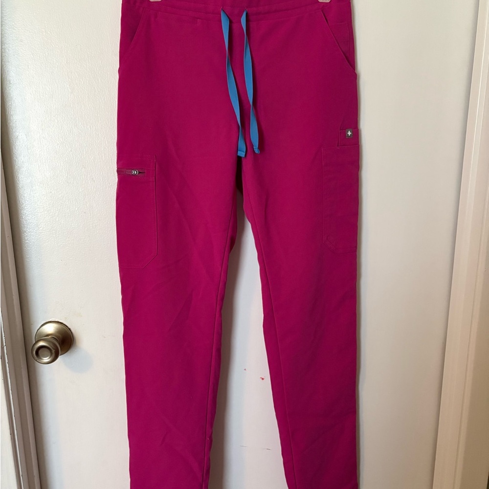 FIGS straight leg pants